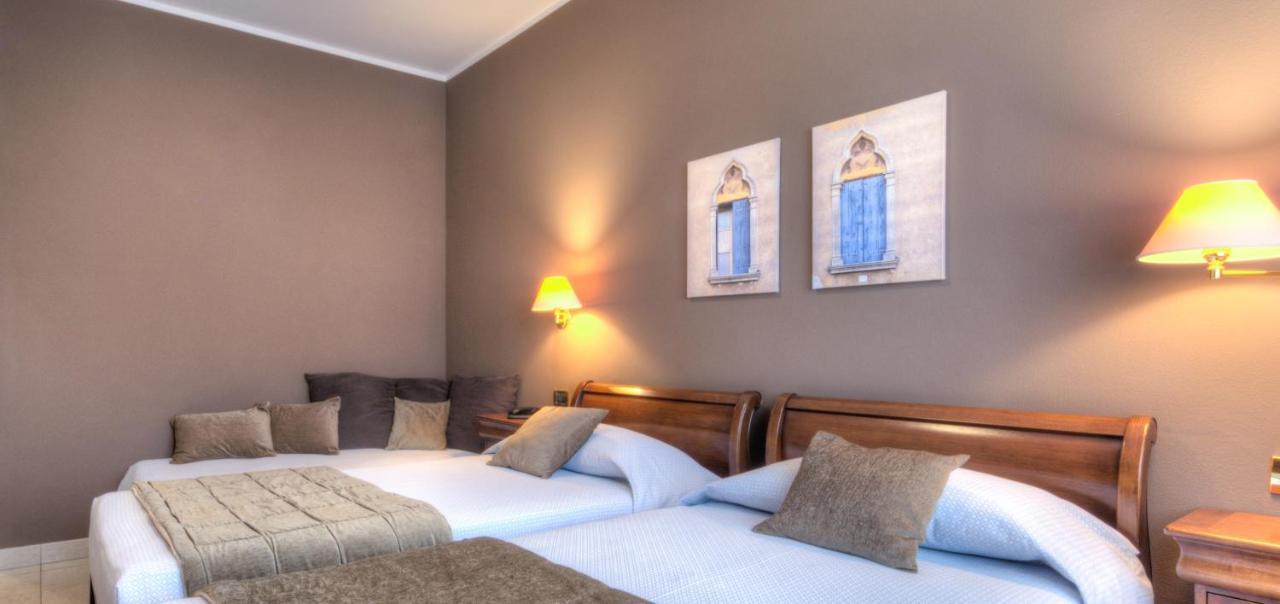 Hotel Belvedere Тиене Екстериор снимка