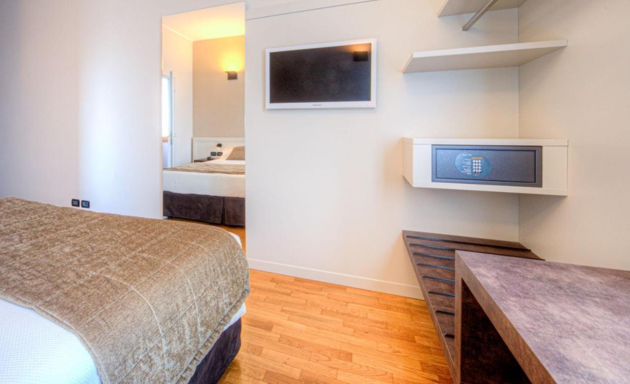 Hotel Belvedere Тиене Екстериор снимка