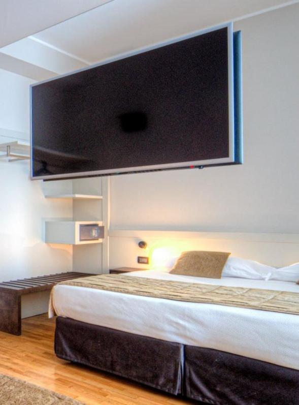 Hotel Belvedere Тиене Екстериор снимка